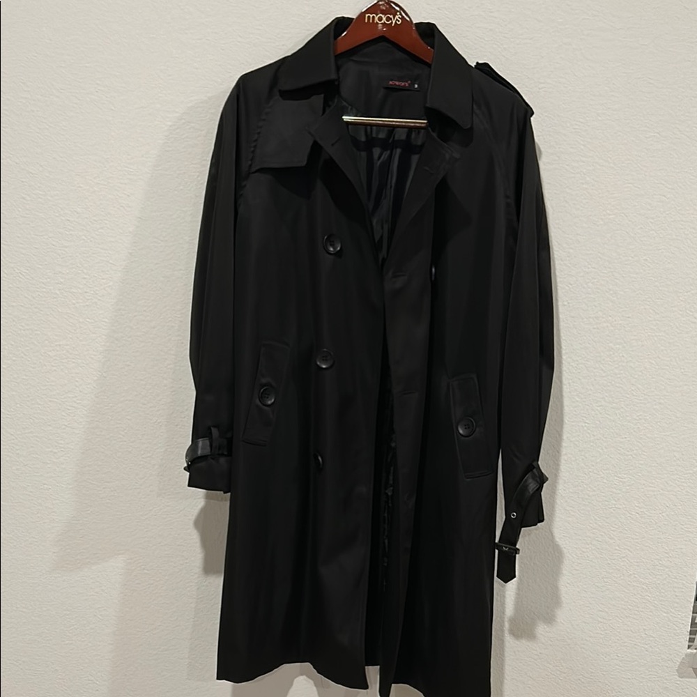Stylish Black Trench Coat for Men